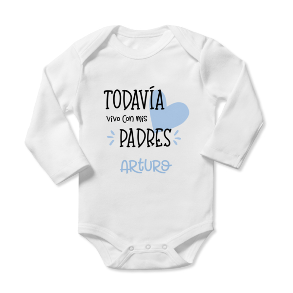 Body bebé personalizado Vivo con mis padres - Imagen 2
