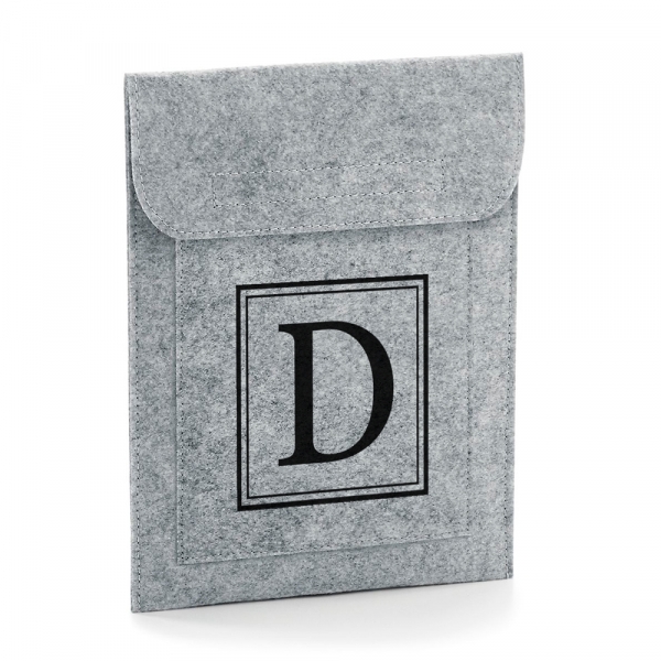 FUNDA TABLET PERSONALIZADA FIELTRO INICIAL DOBLE CUADRADO