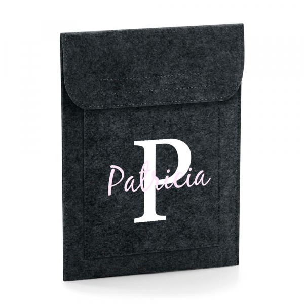 FUNDA TABLET PERSONALIZADA FIELTRO INICIAL NOMBRE ENCIMA - Imagen 2