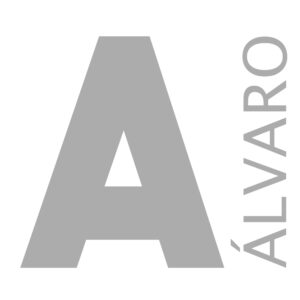 INICIAL NOMBRE AL LADO