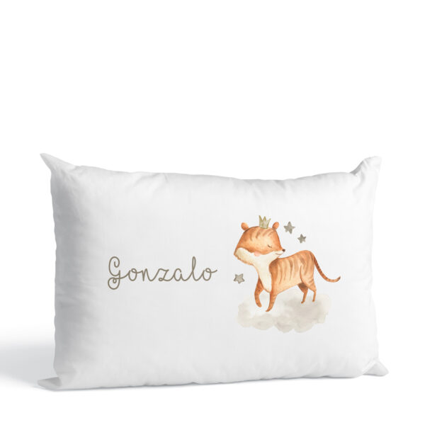 ALMOHADA PERSONALIZADA ANIMALITOS SAFARI CORONA - Imagen 2