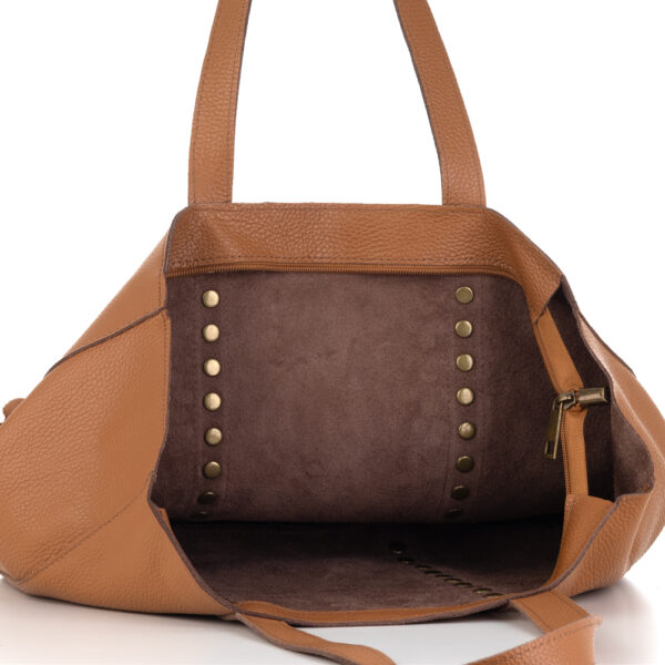 BOLSO PIEL PERSONALIZADO AMAK TACHUELAS CITY - Imagen 4